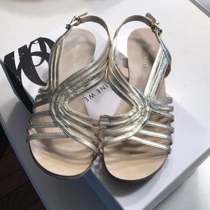 LIGHT GOLD NINE WEST SANDALS